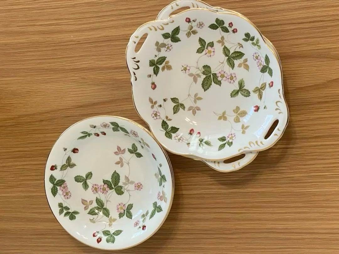 ウエッジウッド 4枚セット 美品☆ウエッジウッド 4枚セット ディナー ウエッジウッド 4枚セット 美品☆ウエッジウッド 4枚セット ディナー